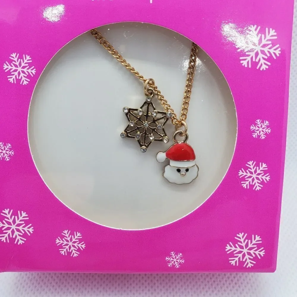 NWT Mouttop Christmas Necklace